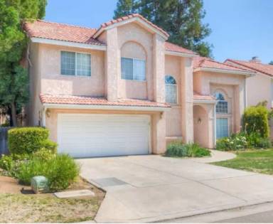 Main picture of 398 E Braddock Dr