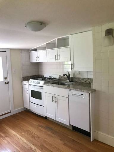Main picture of 14 Abbott St