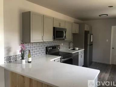 Main picture of 1102 Spring St