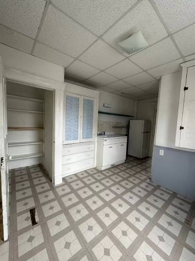 Main picture of 304 West Huron Avenue