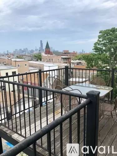 Main picture of 1644 W 21st St