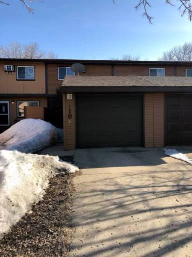 Main picture of 2109 2nd Ave E