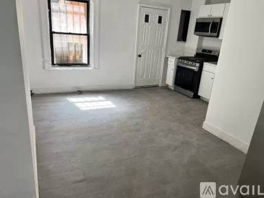 Main picture of 404 Franklin Ave