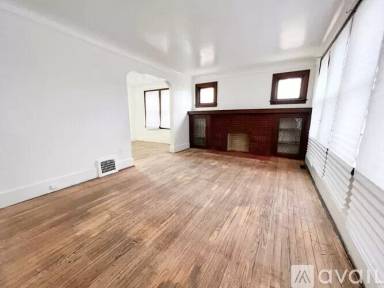 Main picture of 15307 Biltmore St