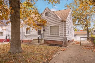 Main picture of 25501 Zeman Ave