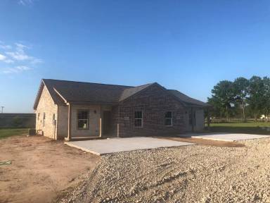 Main picture of 6140 W Roundbunch Rd