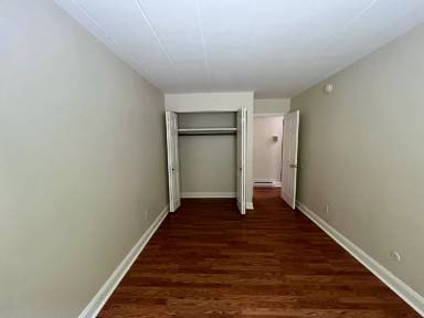 Main picture of Robinson 151 - 25