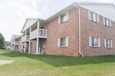 Main picture of 505 S Maple Street And 506 Main St Apartments