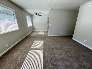 Main picture of 315 W Alamos Ave