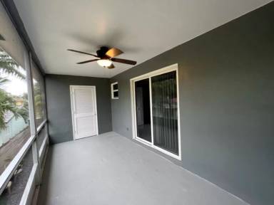 Main picture of 110 NE 19th Ave