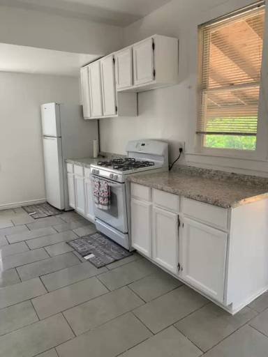 Main picture of 611 N Humphrey Ave