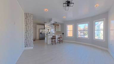 Main picture of 75 Richardson St