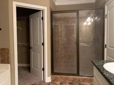 Main picture of 4 California Ct