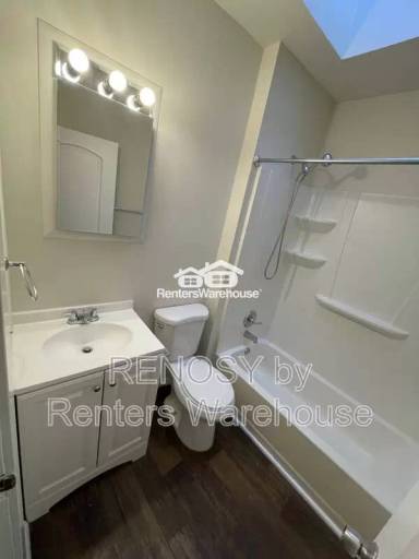 Main picture of 2855 W Cold Spring Ln