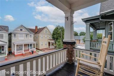 Main picture of 441 Dinwiddie St