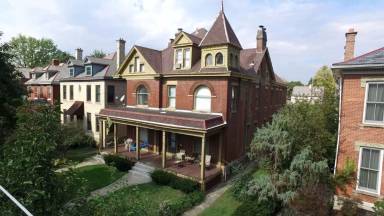 Main picture of 84 W 2nd Ave