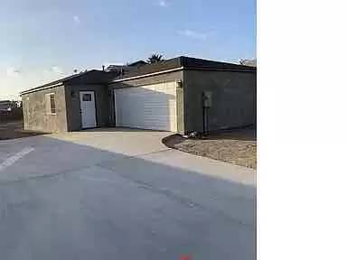 Main picture of 312 S 49th St