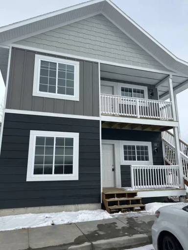 Main picture of 650 Centennial Mountain St