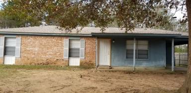 Main picture of 209 Saint Clair St