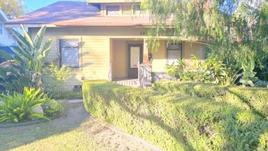 Main picture of 541 E D St