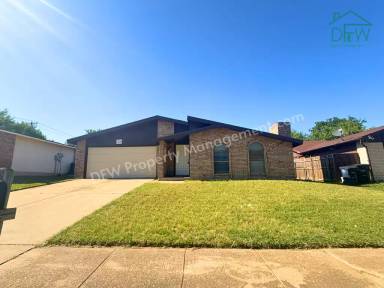 Main picture of 1336 Burmeister Rd