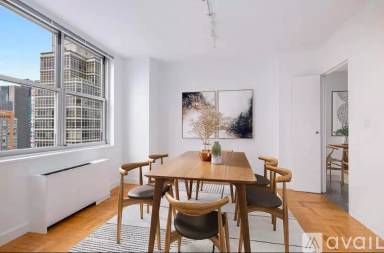 Main picture of 301 E 56th St
