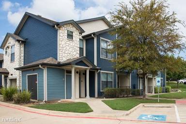 Main picture of 8510 N Interstate 35