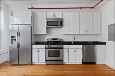 Main picture of 817 Chapel St