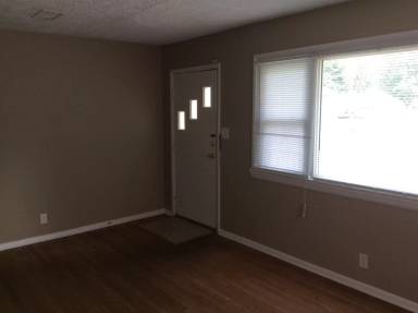 Main picture of 4741 W Legrande Ave