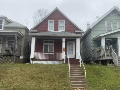 Main picture of 1029 E 6th St