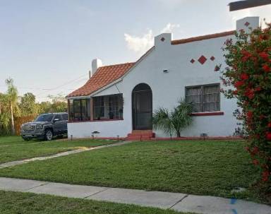 Main picture of 268 Miramar Rd