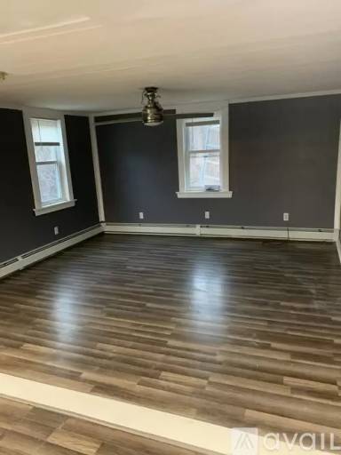 Main picture of 740 Great Rd