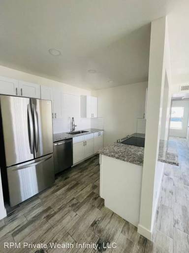 Main picture of 4016 E Moreland St