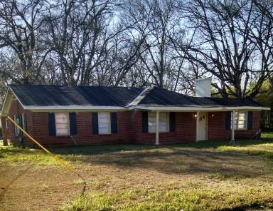 Main picture of 3770 Southmont Dr