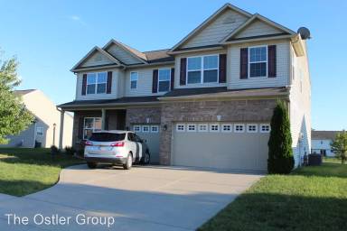 Main picture of 6737 Wilmot Ln