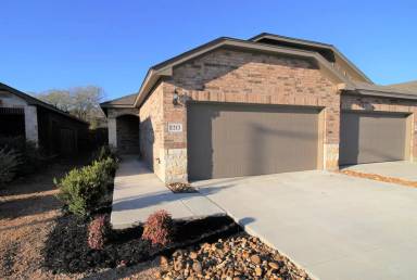 Main picture of 1207 Old FM 306