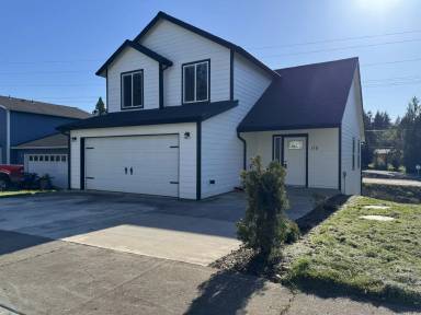 Main picture of 115 Cedar Crest Pl