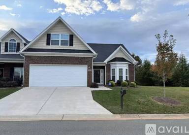 Main picture of 6561 Donahue Dr