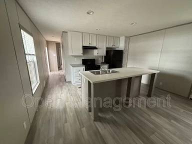 Main picture of 356 Bayhead Dr