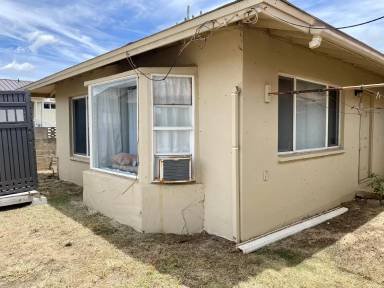 Main picture of 731 Makiki St
