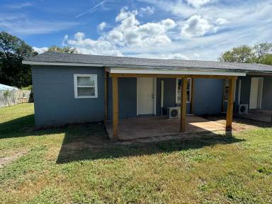 Main picture of 304 N Lee St