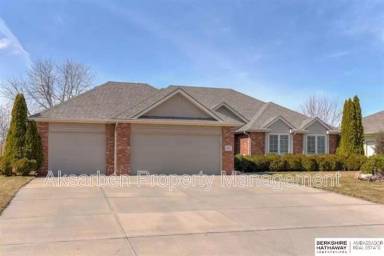 Main picture of 3860 N 208th St