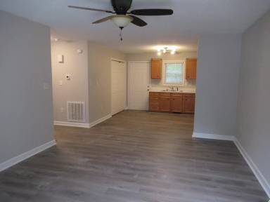 Main picture of 102 Bryans Way