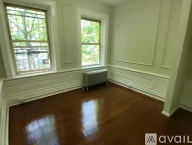 Main picture of 101 Treacy Ave