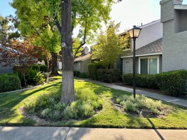 Main picture of 1044 Cumberland Pl
