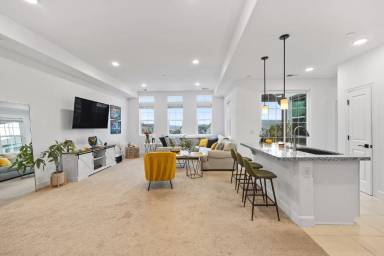 Main picture of 2025 Cradle Mountain Dr