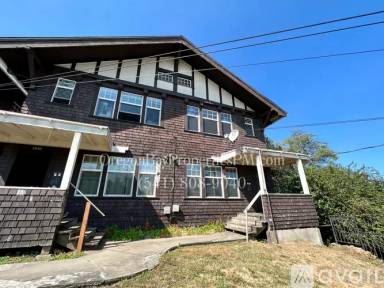 Main picture of 2234 Sherman Ave