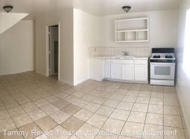 Main picture of 1030 Myrtle Ave