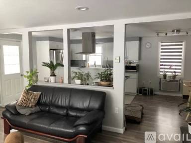 Main picture of 57 Libertyville Rd