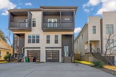 Main picture of 523 Wedgewood Ave